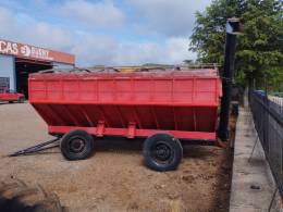 OUTRAS - CARRETA AGRÍCOLA - 2000/2000 - Vermelha - R$ 19.000,00