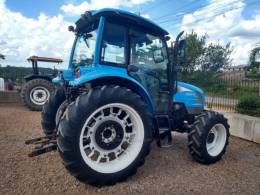 OUTRAS - TRATOR - 2014/2014 - Azul - R$ 148.000,00