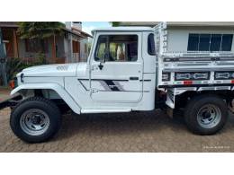 TOYOTA - BANDEIRANTE - 1991/1991 - Branca - R$ 95.000,00