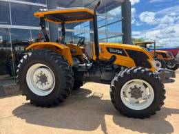 VALTRA - TRATOR A750 - 2018/2018 - Amarela - R$ 178.000,00