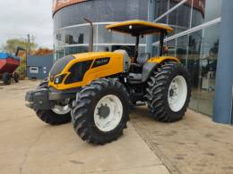 VALTRA - TRATOR A990 - 2023/2023 - Amarela - R$ 210.000,00